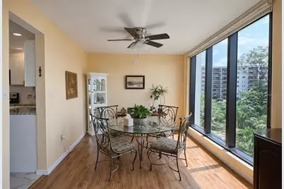 707 S Gulfstream Avenue #307, Sarasota, FL 34236 - Photo 14