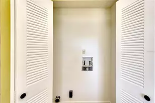 4202 35th Ave W, Bradenton, FL 34205 - Photo 10