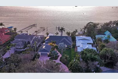 324 Bayshore Drive, Osprey, FL 34229 - Photo 2
