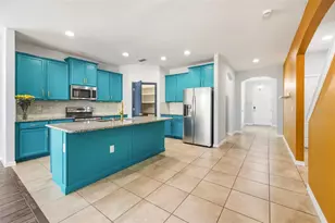 7918 Peaceful Par Dr, Sarasota, FL 34241 - Photo 6