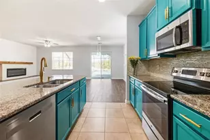 7918 Peaceful Par Dr, Sarasota, FL 34241 - Photo 6