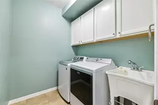 7918 Peaceful Par Dr, Sarasota, FL 34241 - Photo 8