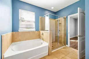 7918 Peaceful Par Dr, Sarasota, FL 34241 - Photo 12