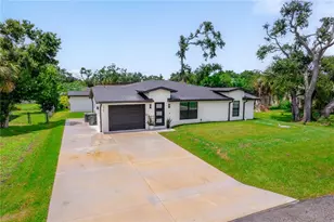 326 Randolph Rd, Venice, FL 34293 - Photo 1