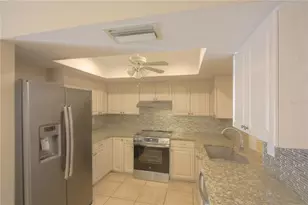 3431 Dunbar Dr, Sarasota, FL 34232 - Photo 2