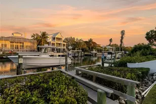 5119 Oxford Dr, Sarasota, FL 34242 - Photo 42