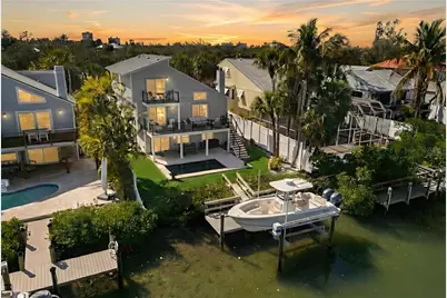 5119 Oxford Drive, Sarasota, FL 34242 - Photo 6