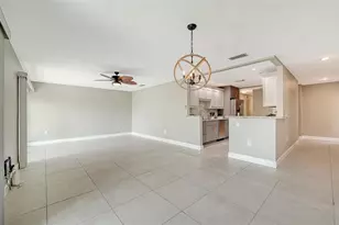 113 Whispering Sands Dr, Sarasota, FL 34242 - Photo 10