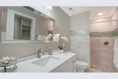 113 Whispering Sands Drive #V47, Sarasota, FL 34242 - Photo 30