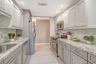 113 Whispering Sands Dr, Sarasota, FL 34242 - Photo 20