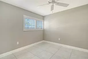 113 Whispering Sands Dr, Sarasota, FL 34242 - Photo 34