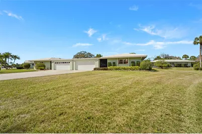 3206 Village Green Drive #1036, Sarasota, FL 34239 - Photo 16