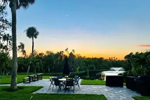 354 Pine Run Dr, Osprey, FL 34229 - Photo 52