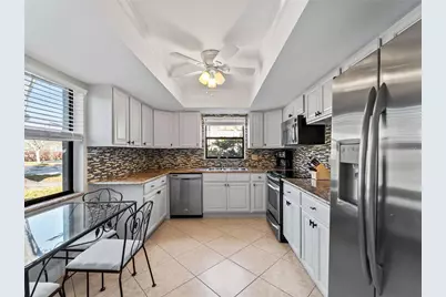 4668 Oak Hill Lane #40, Sarasota, FL 34232 - Photo 6