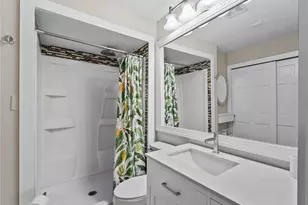 4668 Oak Hill Ln, Sarasota, FL 34232 - Photo 24