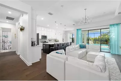 4609 Antrim Drive, Sarasota, FL 34240 - Photo 6