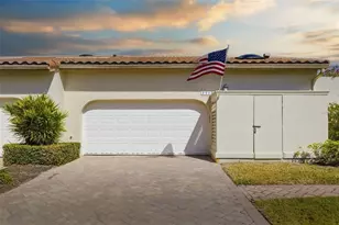 2326 Harbour Oaks Dr, Longboat Key, FL 34228 - Photo 2