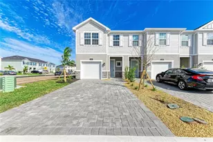 12435 Amber Crk Cir, Bradenton, FL 34211 - Photo 2