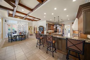 2829 Wilfred Reid Cir, Sarasota, FL 34240 - Photo 16