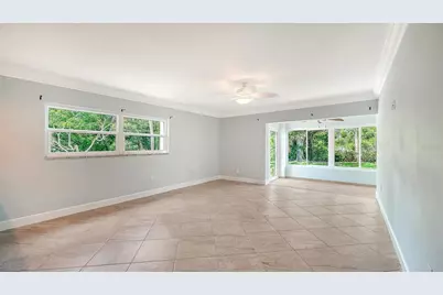 225 Hourglass Way #106, Sarasota, FL 34242 - Photo 8