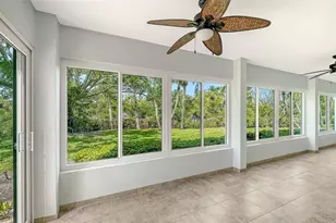 225 Hour Glass Way, Sarasota, FL 34242 - Photo 10