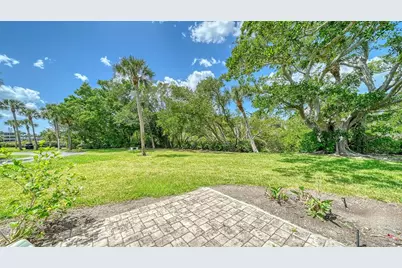 225 Hourglass Way #106, Sarasota, FL 34242 - Photo 18