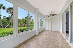 225 Hour Glass Way, Sarasota, FL 34242 - Photo 32