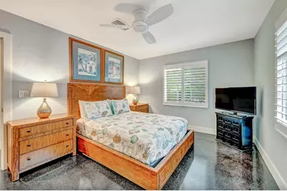 301 Jackson Drive, Sarasota, FL 34236 - Photo 22