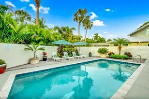 301 Jackson Dr, Sarasota, FL 34236 - Photo 4