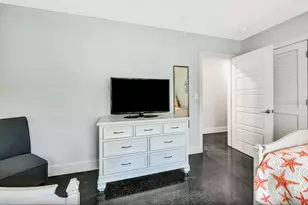 301 Jackson Dr, Sarasota, FL 34236 - Photo 26