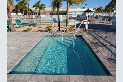 1687 Olympia Fields Street, Sarasota, FL 34234 - Photo 68