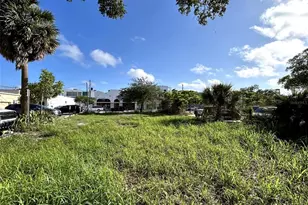 1420 5th St, Sarasota, FL 34236 - Photo 1