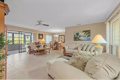 3135 Glen Elyn Boulevard #13, Sarasota, FL 34237 - Photo 10