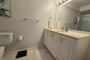 3330 Gulf of Mexico Dr, Longboat Key, FL 34228 - Photo 10