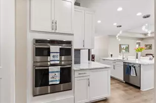 2024 Woodleaf Hammock Ct, Bradenton, FL 34211 - Photo 10