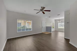 13019 Tigers Eye Dr, Venice, FL 34292 - Photo 10