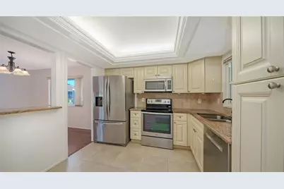 2603 Riverbluff Parkway #V141, Sarasota, FL 34231 - Photo 16