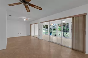 5241 Marsh Field Ln, Sarasota, FL 34235 - Photo 12