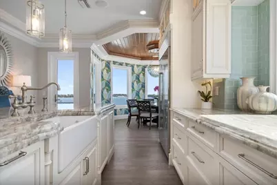 110 10th Street S, Bradenton Beach, FL 34217 - Photo 40