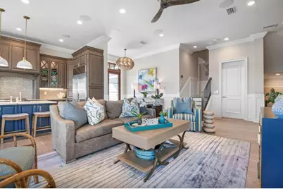 110 10th Street S, Bradenton Beach, FL 34217 - Photo 6