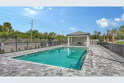 5624 Summit Pointe Circle #104, Bradenton, FL 34210 - Photo 4