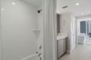 1212 Benjamin Franklin Dr, Sarasota, FL 34236 - Photo 28