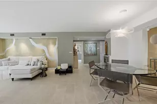 1212 Benjamin Franklin Dr, Sarasota, FL 34236 - Photo 10