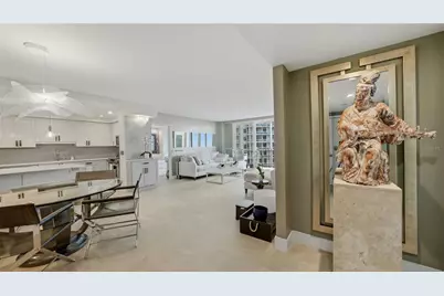 1212 Benjamin Franklin Drive #907, Sarasota, FL 34236 - Photo 4