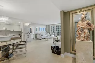 1212 Benjamin Franklin Dr, Sarasota, FL 34236 - Photo 4