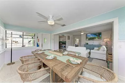 2111 Avenue B, Bradenton Beach, FL 34217 - Photo 6