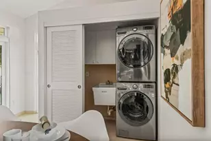 140 S Boulevard of the Presidents, Sarasota, FL 34236 - Photo 18