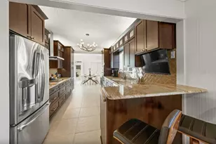 140 S Boulevard of the Presidents, Sarasota, FL 34236 - Photo 14