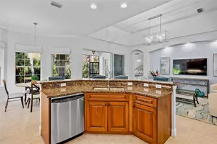 5013 Hanging Moss Ln, Sarasota, FL 34238 - Photo 16