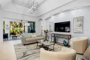 5013 Hanging Moss Ln, Sarasota, FL 34238 - Photo 10